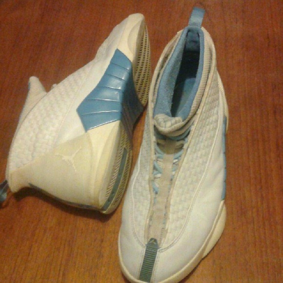 Profile Picture of Rafael Arroyo (@justbuymystuff) on Poshmark