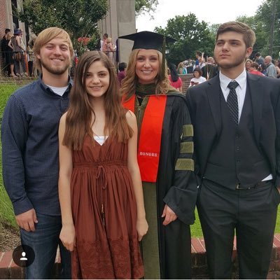 Profile Picture of Garrett McConnell (@gzmqp) on Twitter