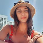 Profile Picture of 𝕊𝕙𝕖𝕝𝕝𝕪 𝕊𝕙𝕒𝕞𝕒𝕪 🌸 (@shellyshamay) on Instagram