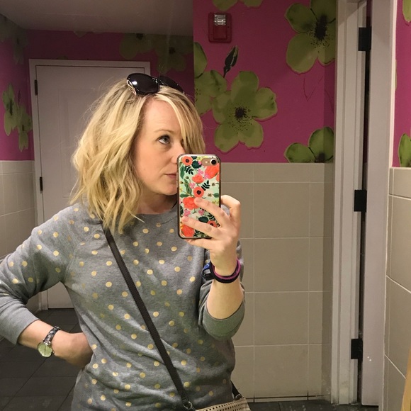 Profile Picture of Jessie Shuemaker (@jrshuemaker) on Poshmark