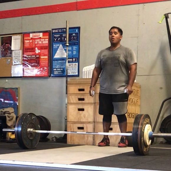 Profile Picture of Jordan-jay Madamba (@jordan_jay97) on Poshmark