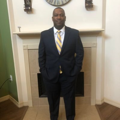 Profile Picture of Jeffrey Magee (@jpmagee13) on Twitter