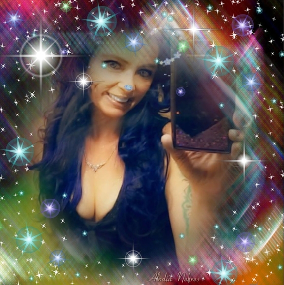 Profile Picture of Angelina Spinuzzi morris (@spinuzzis2017) on Poshmark