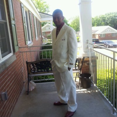 Profile Picture of Chris Stocks (@chrisstocks17) on Twitter