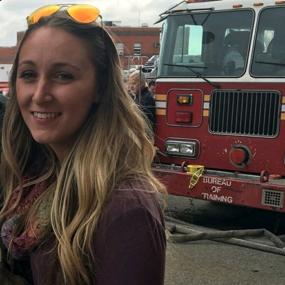 Profile Picture of Jennifer Castagliola (@castjm58) on Poshmark