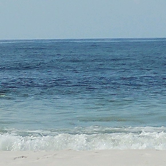 Profile Picture of Kimberly Landers (@landers_kim) on Poshmark