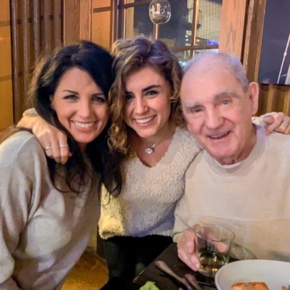 Profile Picture of Dierdra Darrah (@dierdradarrah) on Poshmark