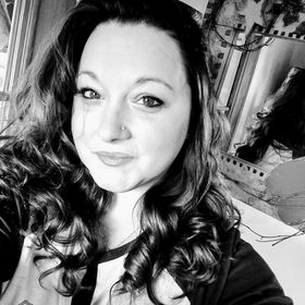 Profile Picture of Sarah Holzer (@johnncolin) on Pinterest