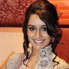 Profile Picture of Anshika Singh (@anshikasingh010) on Twitter