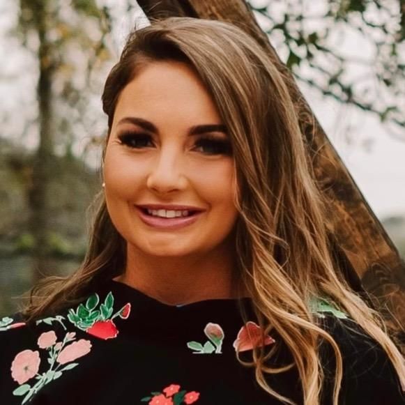 Profile Picture of Jenna Jennings Barrow (@jennaljennings) on Tiktok