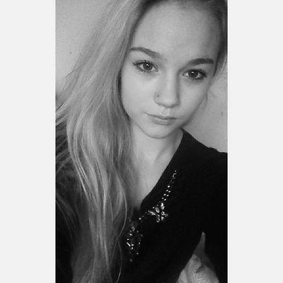 Profile Picture of Chloe Morrison (@chloemorrison98) on Twitter