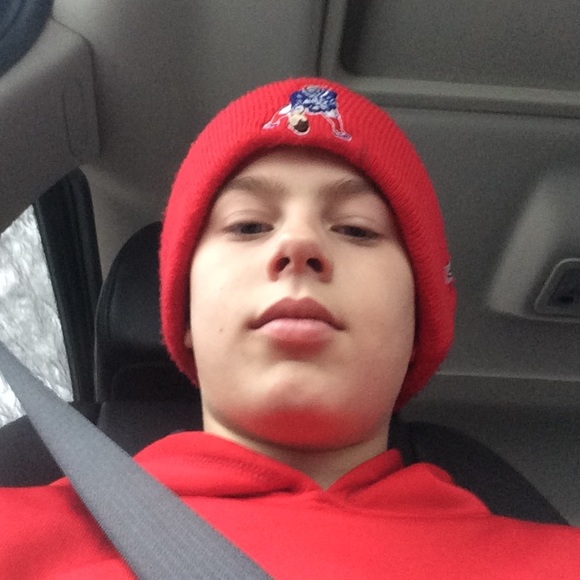 Profile Picture of Max Walker (@maxwalker) on Poshmark