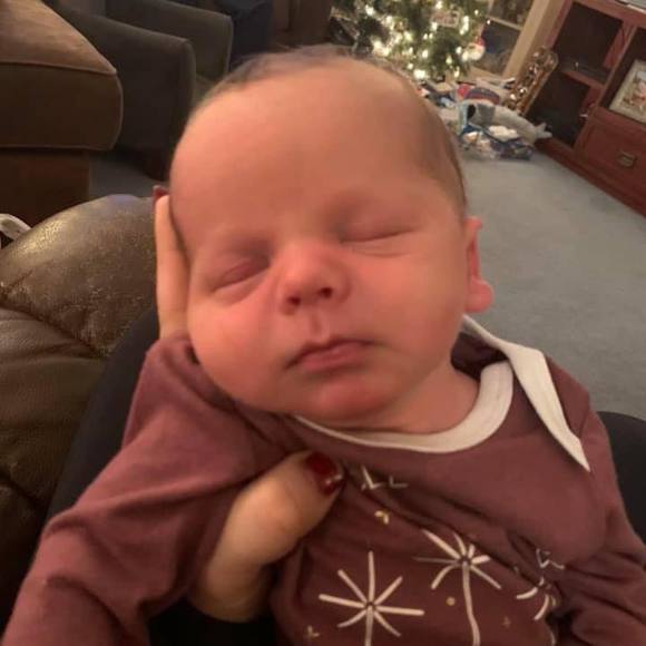 Profile Picture of Toni Zarnstorff (@tonizarnstorff) on Poshmark