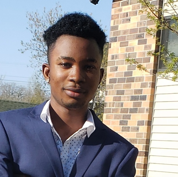 Profile Picture of Marvine Nash (@marvine_nash) on Poshmark