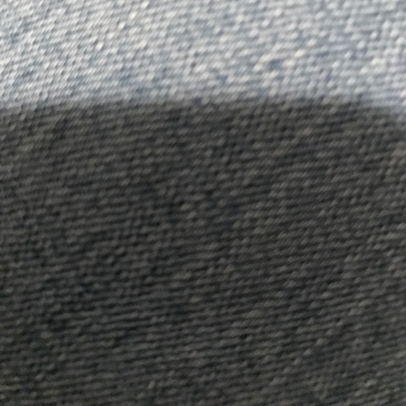 Profile Picture of Chrissy Gee (@chrissygee310) on Poshmark