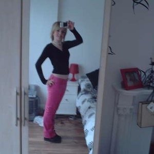 Profile Picture of Clare Lant (@clare07_) on Myspace
