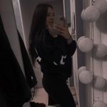 Profile Picture of 𝒥𝑒𝓈𝓈𝒾𝒸𝒶 𝒮𝒸𝒽𝑒𝓃𝓀 (@jessica_scnk) on Instagram