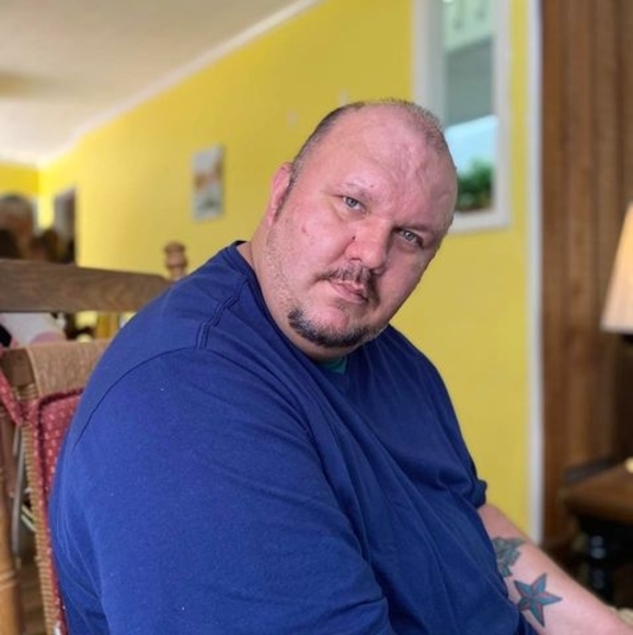 Profile Picture of Joel Skinner (@joelskinner63) on Poshmark