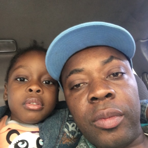 Profile Picture of Selonel p Altidor (@selonel) on Poshmark