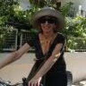 Profile Picture of Iris Nagler (@irisi2002) on Youtube