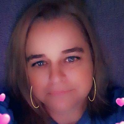 Profile Picture of Cheryl Gustafson (@CherylG66594058) on Twitter