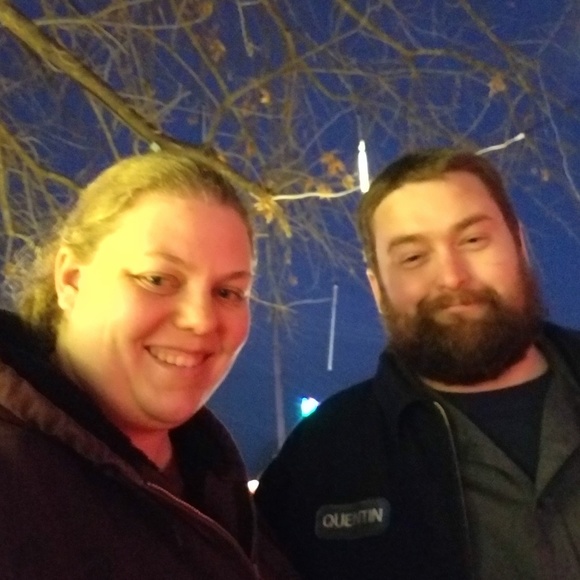 Shawna Teegarden - Poshmark Profile Picture of Shawna Teegarden (@shawnat1990) on Poshmark