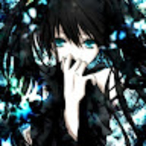 Profile Picture of Leann Hinshaw (@leannh76) on Poshmark