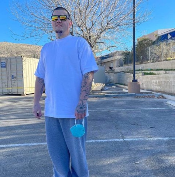 Profile Picture of Matthew Garris (@matthew_garris) on Poshmark