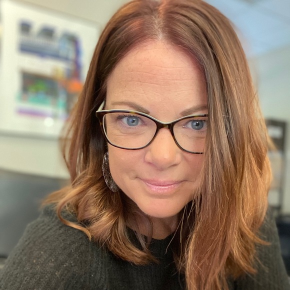 Profile Picture of Kendall Bruington (@bruington75) on Poshmark