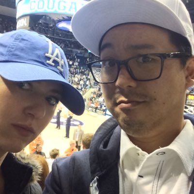 Profile Picture of Jon Howe (@TheCanasian) on Twitter