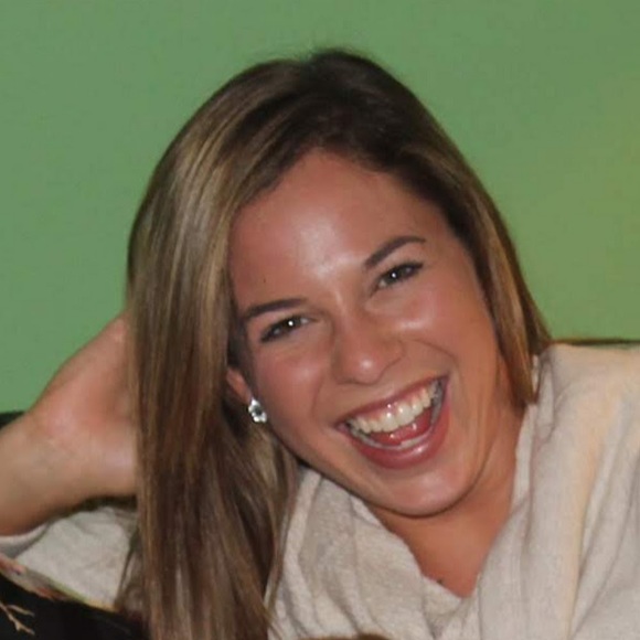 Profile Picture of Kathryn Hughes (@kconnorhughes) on Poshmark