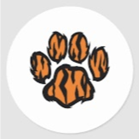 Profile Picture of Olivia Totin (@oliviatotin) on Poshmark