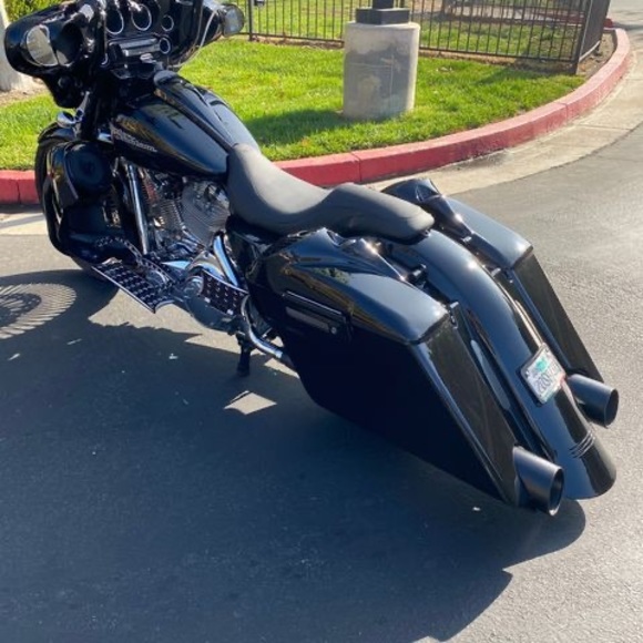 Profile Picture of Mitch Gibson (@mitchgibson424) on Poshmark