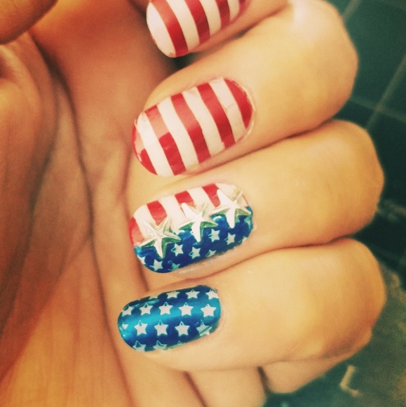 Profile Picture of Shenley Battrick (@sjbattrick) on Poshmark