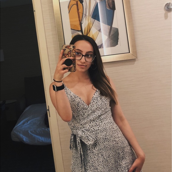 Profile Picture of Kaitlyn Solicito (@kaitsolicito) on Poshmark