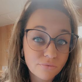 Profile Picture of Joelle Morrow (@joelaine23) on Pinterest