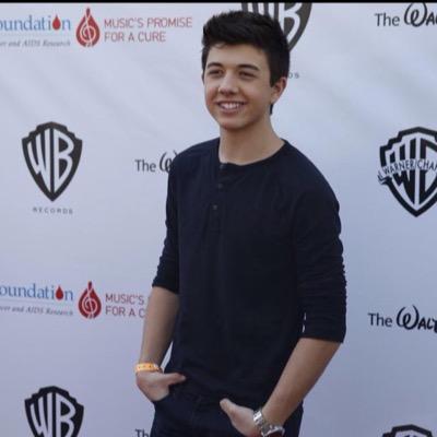 Profile Picture of  ❤️My Love Bradley ❤️ (@LoverAthena21) on Twitter