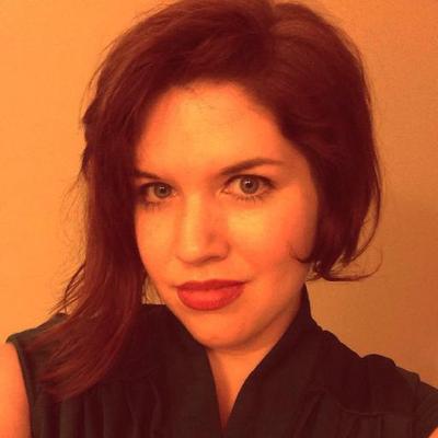 Profile Picture of Lindsey Case (@thelindentrees) on Twitter