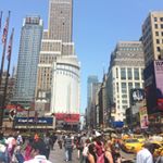 Profile Picture of Sutton Bee (@suttonpearls) on Instagram