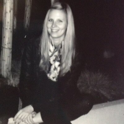 Profile Picture of Julia Hammer (@kg_tj489) on Twitter