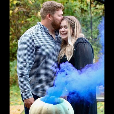 Profile Picture of Miranda Stratton (@miranda_devore) on Twitter