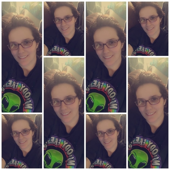 Profile Picture of Jodi Rondeau (@rondeau1380) on Poshmark