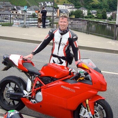 Profile Picture of Andy Taylor (@andyt1962) on Twitter