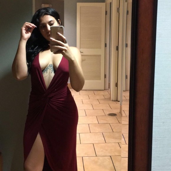 Profile Picture of Gabriella Lora (@gabriellalora) on Poshmark