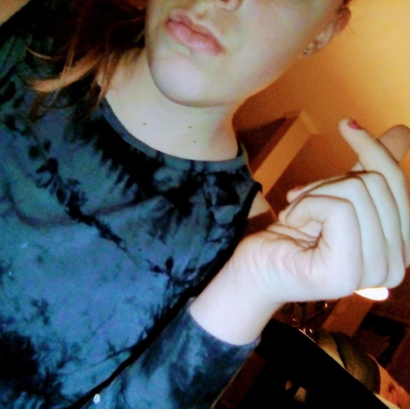 Profile Picture of Kristen Dunman (@kdunman5458) on Poshmark