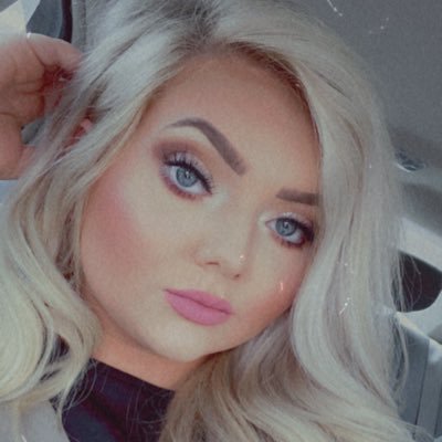 Profile Picture of Macy Roberts (@MacyRoberts6) on Twitter