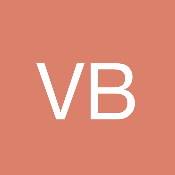 Profile Picture of Vittitow Birthwright (@b0zfuhtmr) on Poshmark