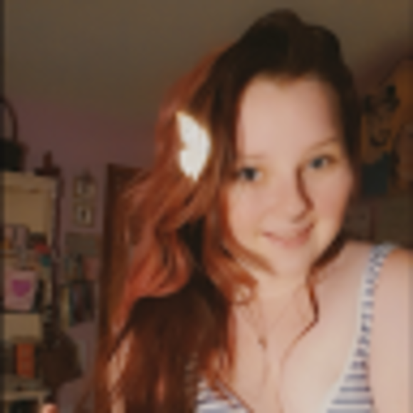 Profile Picture of Heike Eckhardt (@heikeeckhardt) on Poshmark