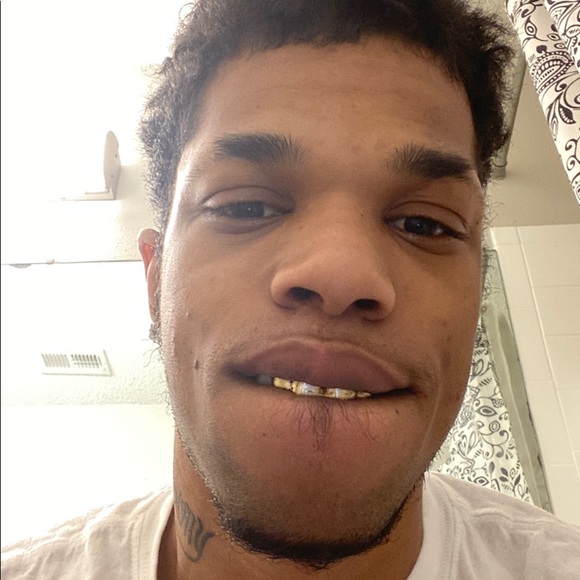 Profile Picture of William Blake (@williamblake404) on Poshmark