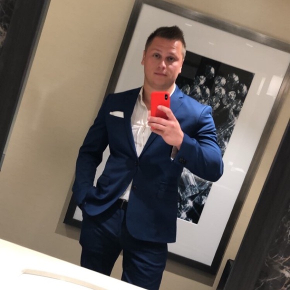 Profile Picture of Matt’s closet Danowski (@mattd) on Poshmark